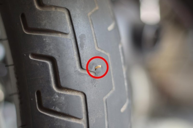 Mộng thấy xe của vợ bị thủng lốp khi đi chợ chốt ngay cặp số 26 - 78.